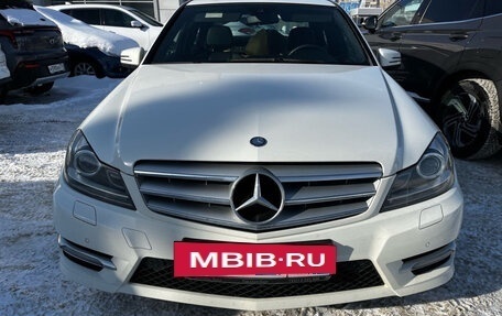 Mercedes-Benz C-Класс, 2011 год, 2 199 999 рублей, 2 фотография