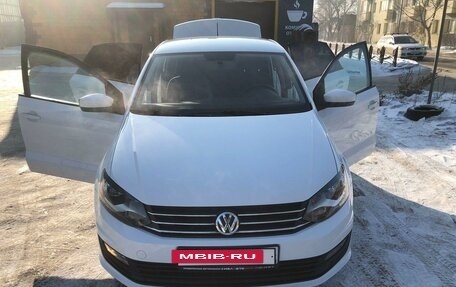 Volkswagen Polo VI (EU Market), 2015 год, 1 200 000 рублей, 2 фотография