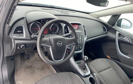 Opel Astra J, 2013 год, 980 000 рублей, 8 фотография
