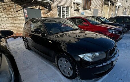 BMW 1 серия, 2011 год, 1 100 000 рублей, 2 фотография