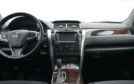 Toyota Camry, 2016 год, 2 633 000 рублей, 12 фотография