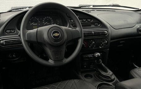 Chevrolet Niva I рестайлинг, 2018 год, 870 000 рублей, 11 фотография