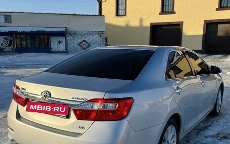 Toyota Camry, 2012 год, 2 100 000 рублей, 5 фотография