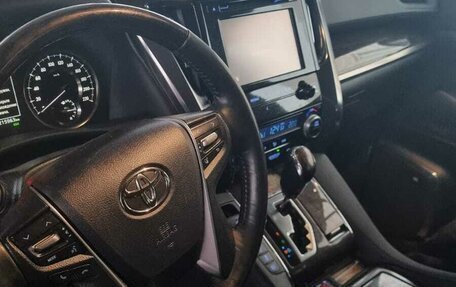 Toyota Alphard III, 2019 год, 6 500 000 рублей, 6 фотография