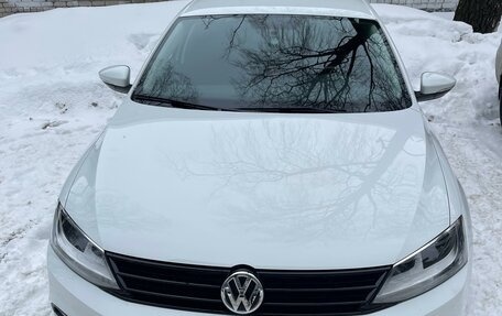 Volkswagen Jetta VI, 2017 год, 2 300 000 рублей, 3 фотография