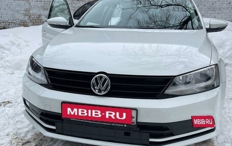 Volkswagen Jetta VI, 2017 год, 2 300 000 рублей, 9 фотография
