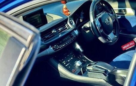 Lexus CT I рестайлинг, 2011 год, 1 550 000 рублей, 16 фотография