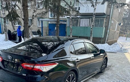 Toyota Camry, 2018 год, 2 780 000 рублей, 6 фотография
