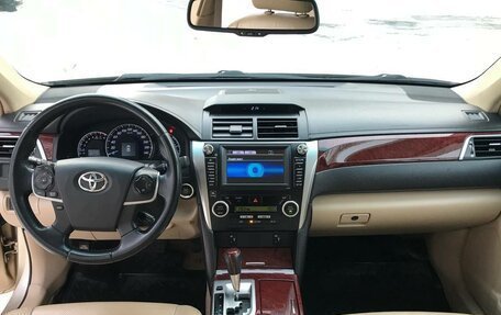 Toyota Camry, 2012 год, 1 580 000 рублей, 8 фотография