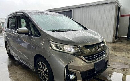 Honda Freed II, 2019 год, 995 000 рублей, 3 фотография