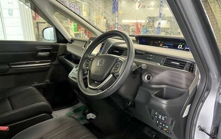 Honda Freed II, 2019 год, 995 000 рублей, 13 фотография