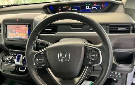Honda Freed II, 2019 год, 995 000 рублей, 14 фотография