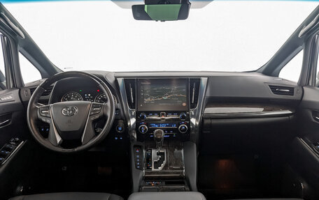 Toyota Alphard III, 2021 год, 10 300 000 рублей, 14 фотография