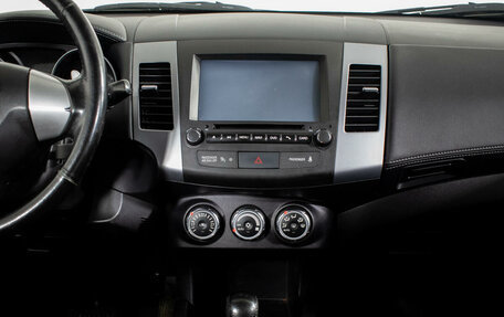 Mitsubishi Outlander III рестайлинг 3, 2011 год, 1 222 000 рублей, 11 фотография