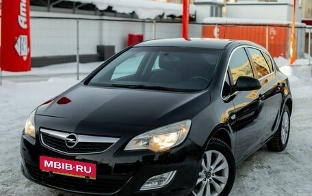 Opel Astra J, 2012 год, 865 000 рублей, 1 фотография