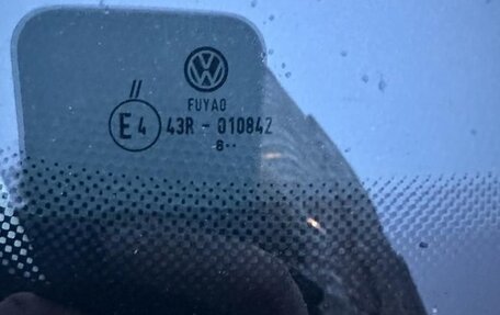 Volkswagen Tiguan II, 2018 год, 3 099 000 рублей, 36 фотография