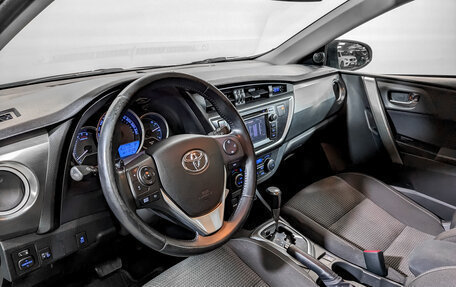 Toyota Auris II, 2014 год, 1 425 000 рублей, 16 фотография