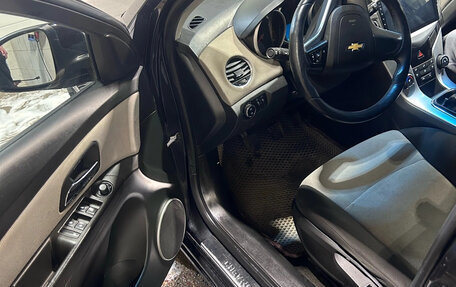 Chevrolet Cruze II, 2013 год, 830 000 рублей, 4 фотография