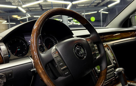 Volkswagen Phaeton I рестайлинг, 2013 год, 2 900 000 рублей, 11 фотография