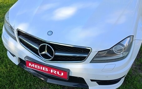 Mercedes-Benz C-Класс, 2011 год, 1 460 000 рублей, 2 фотография