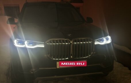 BMW X7, 2019 год, 9 000 000 рублей, 39 фотография