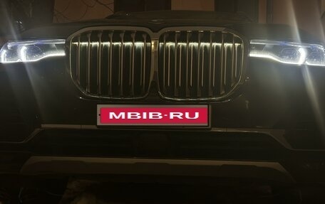 BMW X7, 2019 год, 9 000 000 рублей, 38 фотография