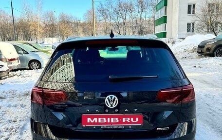 Volkswagen Passat B8 рестайлинг, 2019 год, 3 100 000 рублей, 5 фотография