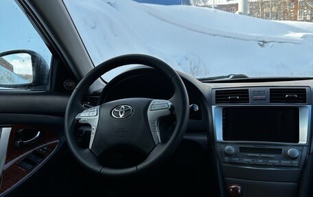Toyota Camry, 2010 год, 1 290 000 рублей, 17 фотография
