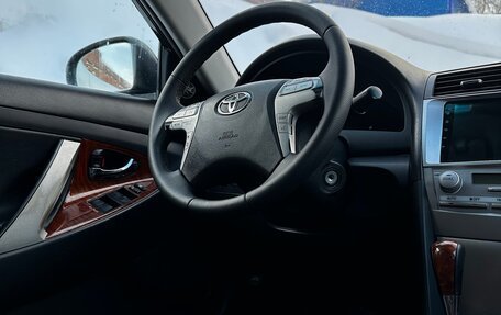 Toyota Camry, 2010 год, 1 290 000 рублей, 20 фотография