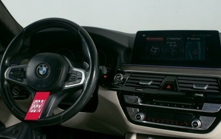 BMW 5 серия, 2018 год, 4 350 000 рублей, 13 фотография