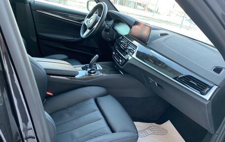 BMW 5 серия, 2019 год, 4 990 000 рублей, 25 фотография
