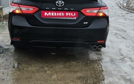 Toyota Camry, 2017 год, 2 120 000 рублей, 7 фотография