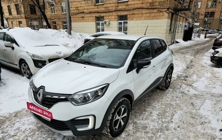 Renault Kaptur I рестайлинг, 2021 год, 1 999 999 рублей, 2 фотография