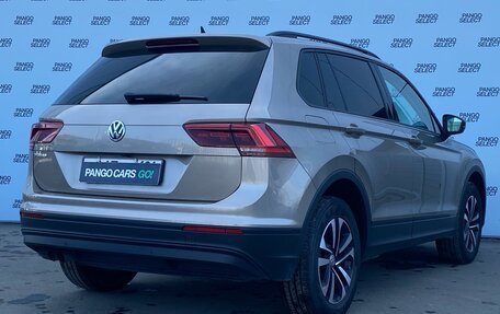 Volkswagen Tiguan II, 2019 год, 2 599 000 рублей, 7 фотография