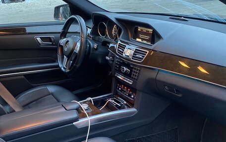 Mercedes-Benz E-Класс, 2014 год, 3 000 000 рублей, 6 фотография
