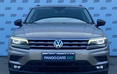 Volkswagen Tiguan II, 2019 год, 2 599 000 рублей, 2 фотография