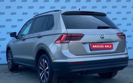 Volkswagen Tiguan II, 2019 год, 2 599 000 рублей, 5 фотография