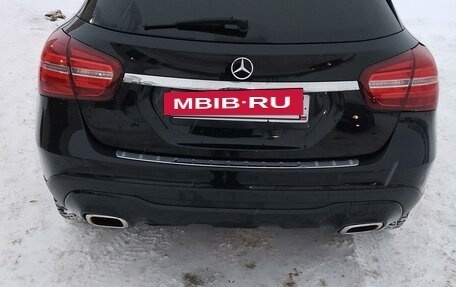Mercedes-Benz GLA, 2018 год, 2 480 000 рублей, 10 фотография