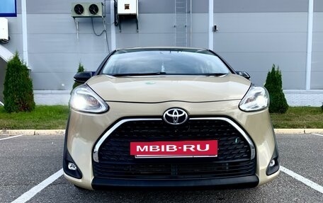 Toyota Sienta II, 2020 год, 1 900 000 рублей, 5 фотография