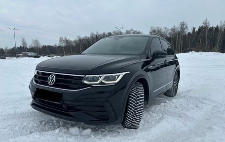 Volkswagen Tiguan II, 2020 год, 4 690 000 рублей, 1 фотография