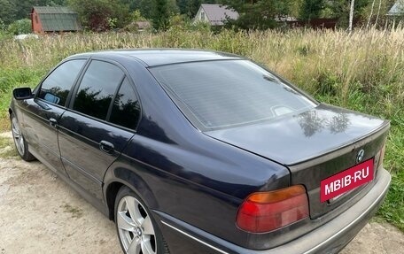 BMW 5 серия, 1998 год, 450 000 рублей, 3 фотография