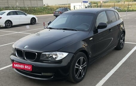 BMW 1 серия, 2010 год, 830 000 рублей, 4 фотография