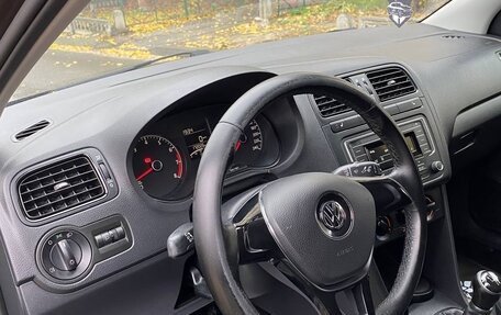 Volkswagen Polo VI (EU Market), 2017 год, 1 350 000 рублей, 13 фотография