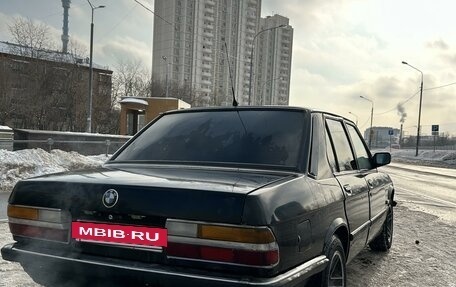 BMW 5 серия, 1982 год, 310 000 рублей, 3 фотография
