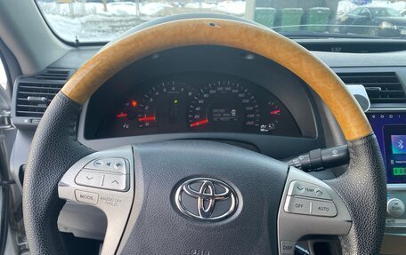 Toyota Camry, 2006 год, 1 350 000 рублей, 6 фотография