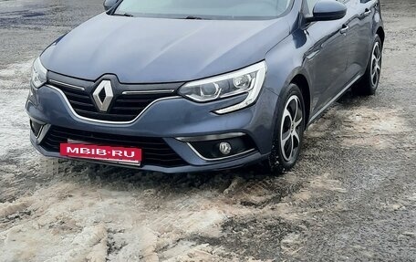 Renault Megane IV, 2017 год, 1 215 000 рублей, 14 фотография
