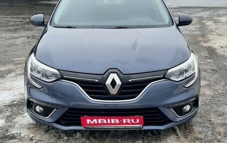 Renault Megane IV, 2017 год, 1 215 000 рублей, 13 фотография