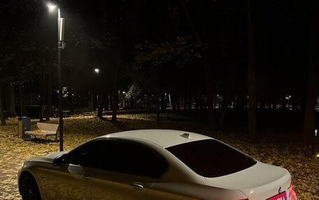 BMW 5 серия, 2013 год, 1 799 999 рублей, 2 фотография