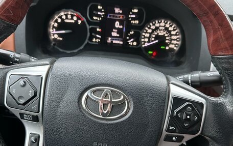Toyota Tundra II, 2018 год, 4 300 000 рублей, 8 фотография