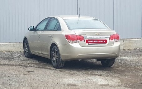 Chevrolet Cruze II, 2012 год, 995 000 рублей, 4 фотография